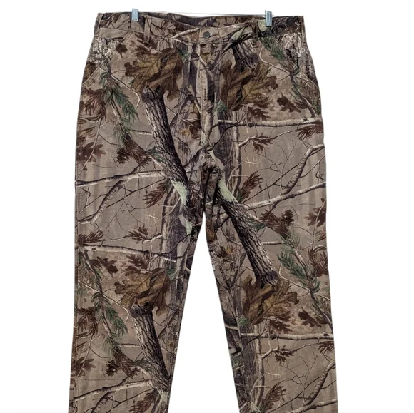 Vintage Carhartt Men's Realtree Camo baggy Carpenter Pants Size 40x30